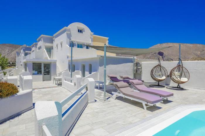 One And Only Beachfront Rooms Περίσσα Εξωτερικό φωτογραφία